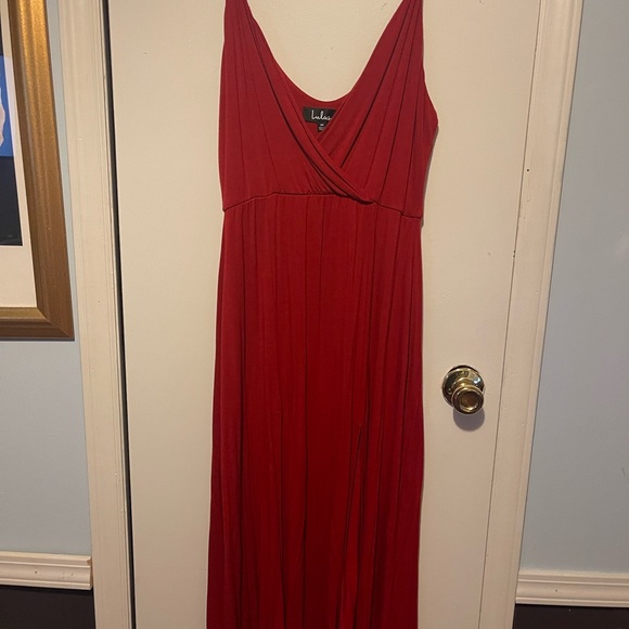 Lulu's Red Maxi Dress - Picture 1 of 2